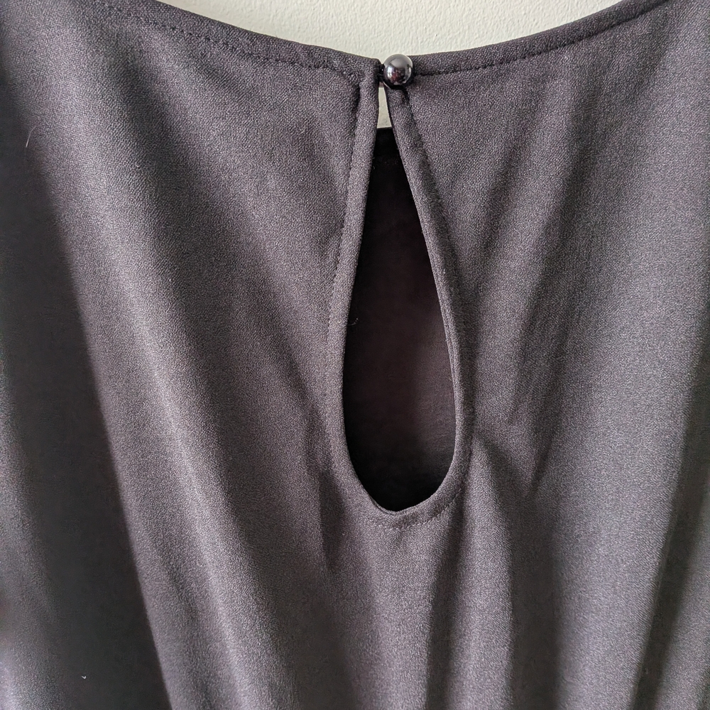 NWOT Chic Black Maxi Dress With Front Slit - Picture 6 of 8